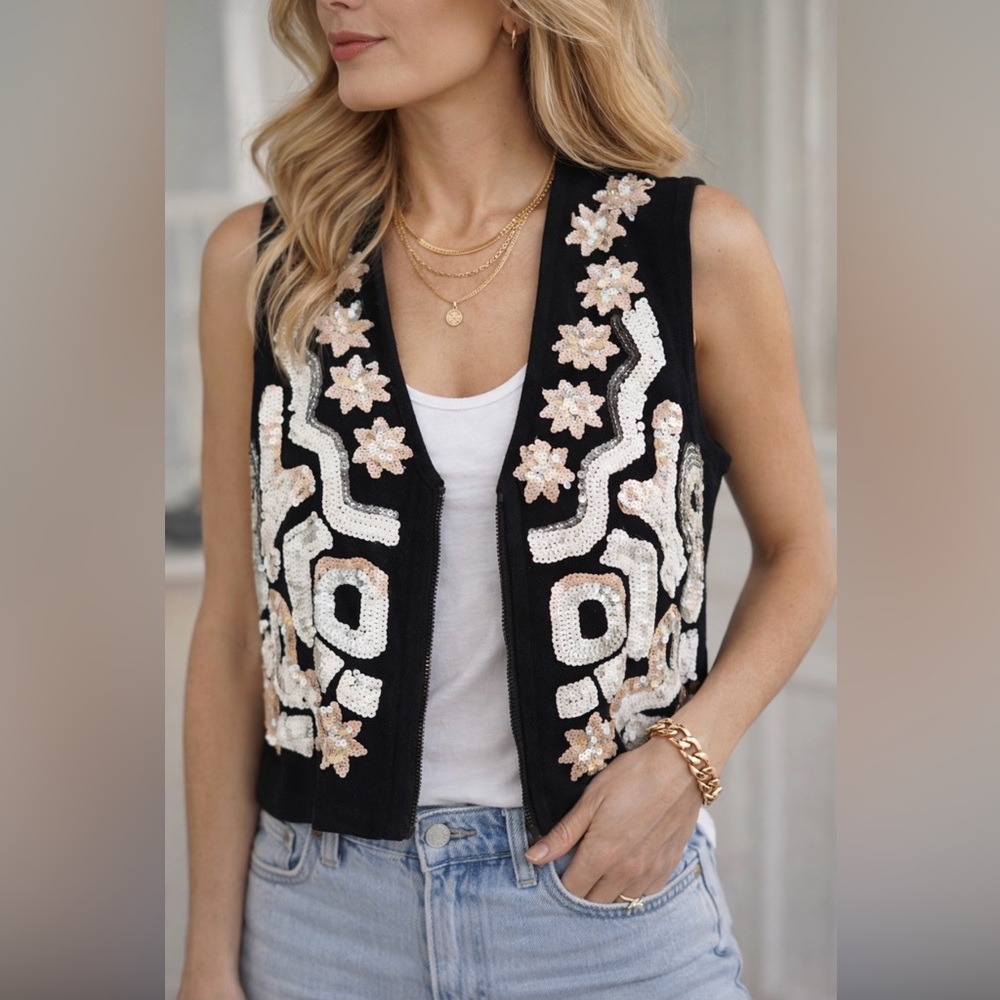 NWT Pronto  Gold sequins vest.